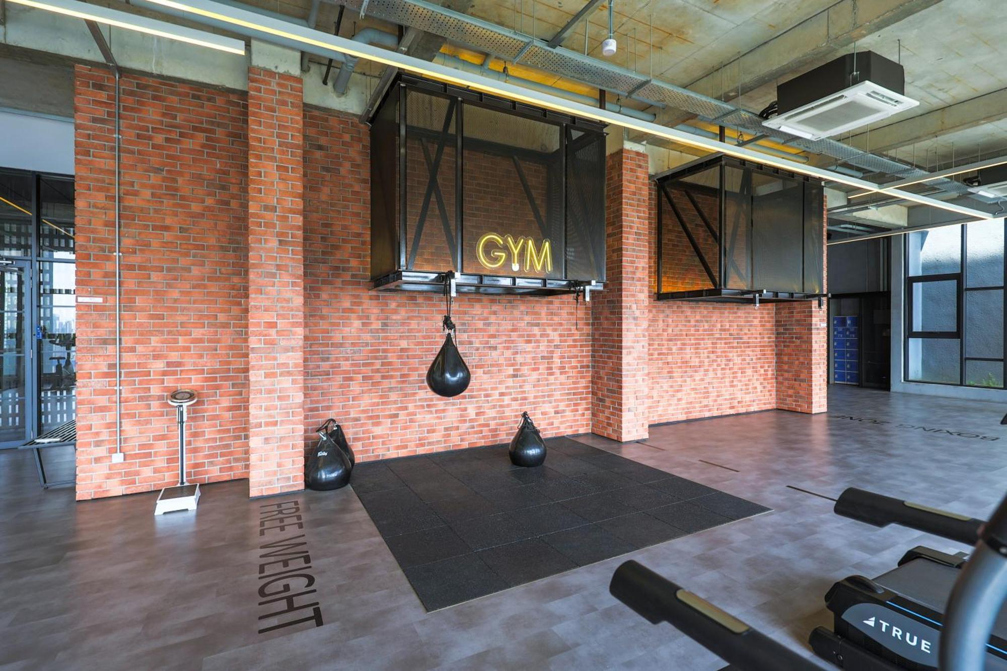 Apartmán Millerz Square By Mykey Kuala Lumpur Exteriér fotografie The gym at the hotel